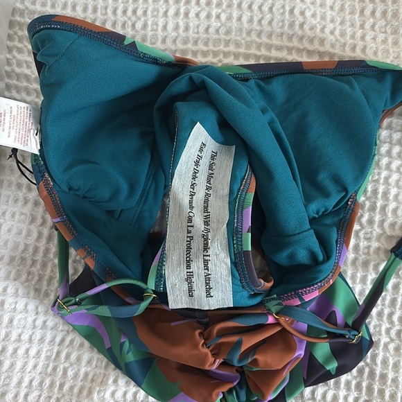 New Shade & Shore Plunge One Piece High Leg Swimsuit Floral Tropical Print - Picture 11 of 14